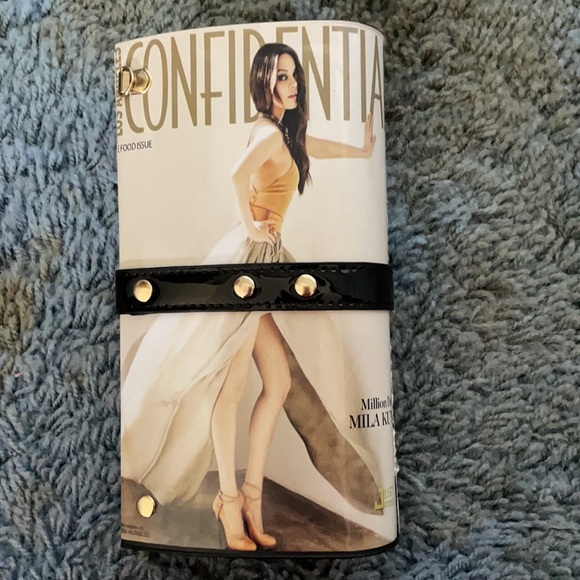 NWOT CLUTCH-LA CONFIDENTIAL MAGAZINE COVER - Picture 4 of 7
